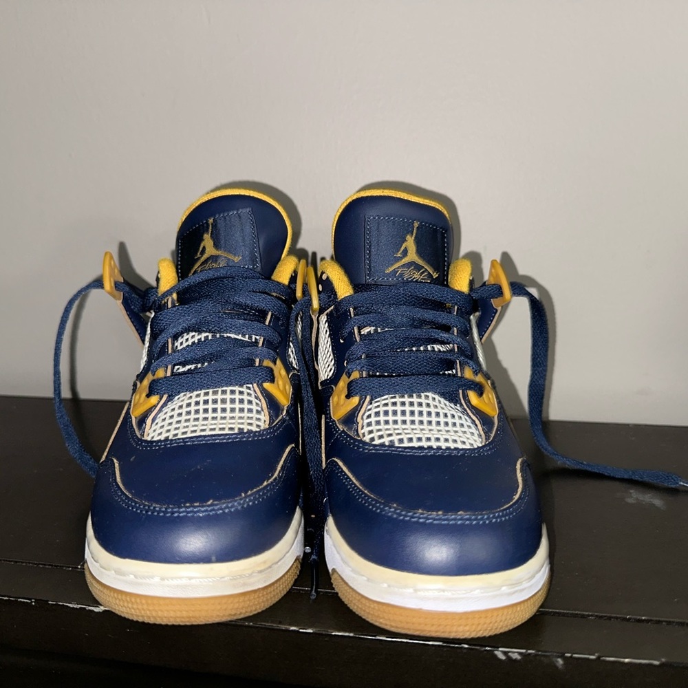 Jordan Retro 4 “Dunk From Above”